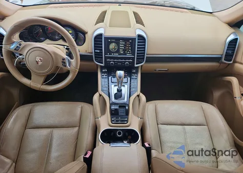 2012 Porsche Cayenne z USA, uszkodzony, nr VIN WP1AA2A23CLA03019